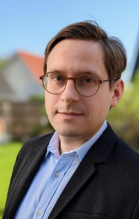 Dr. Ulf Thiemann